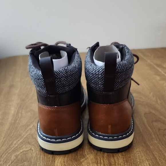 NWT Sonoma Brown Leather Boots Moc-Toe Style - Picture 3 of 7